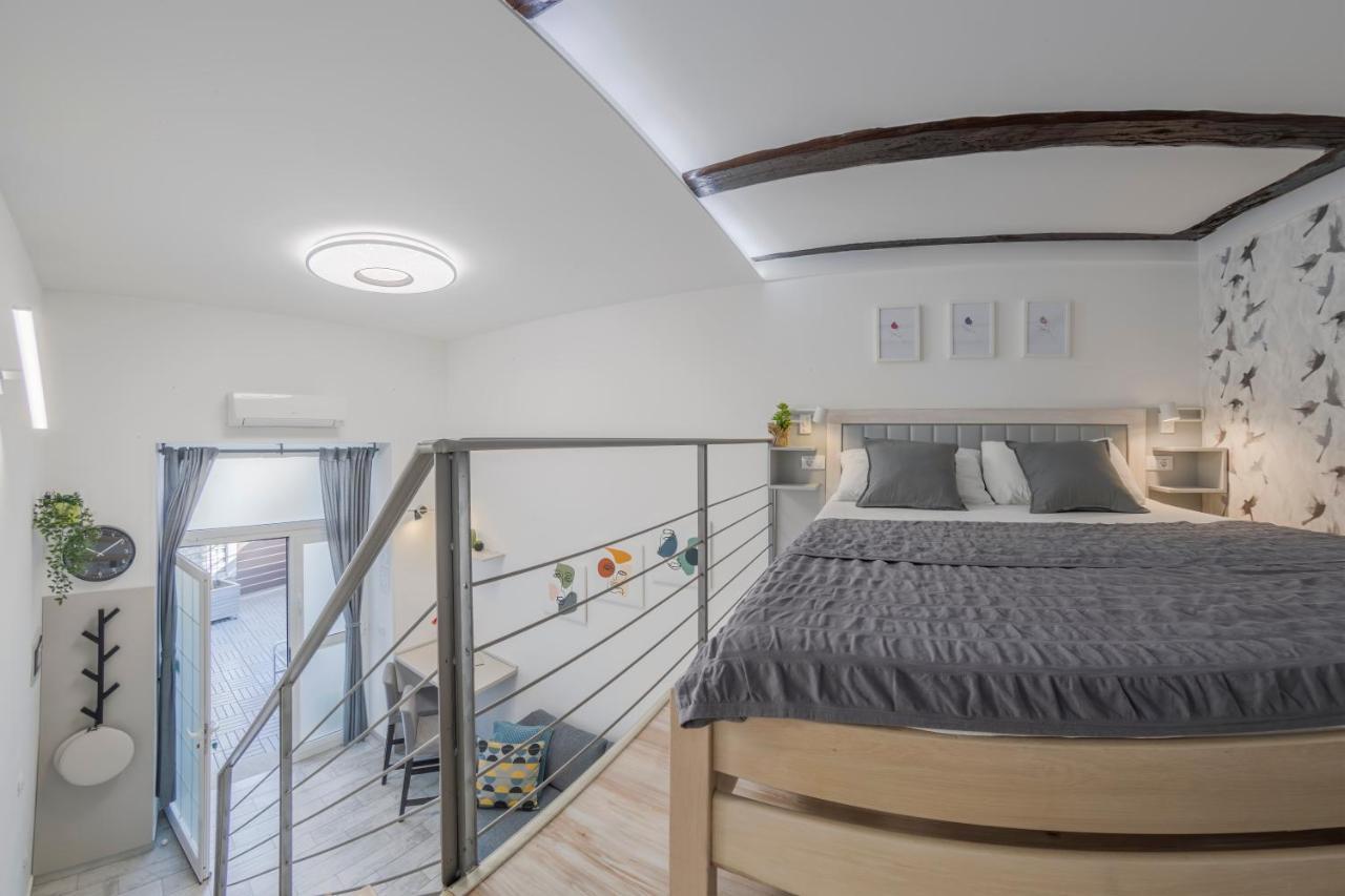 Urban Apartments พูลา ภายนอก รูปภาพ