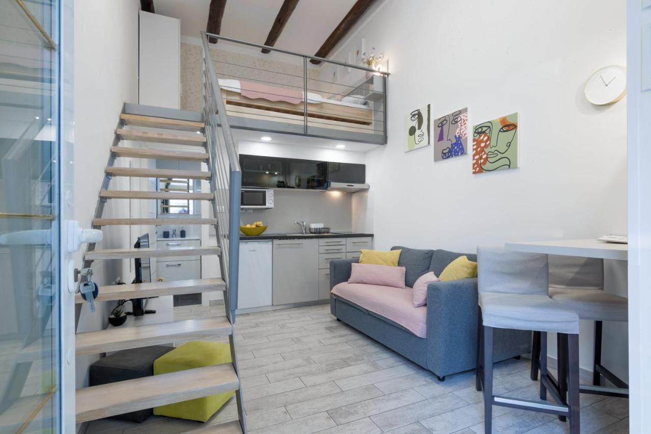 Urban Apartments พูลา ภายนอก รูปภาพ