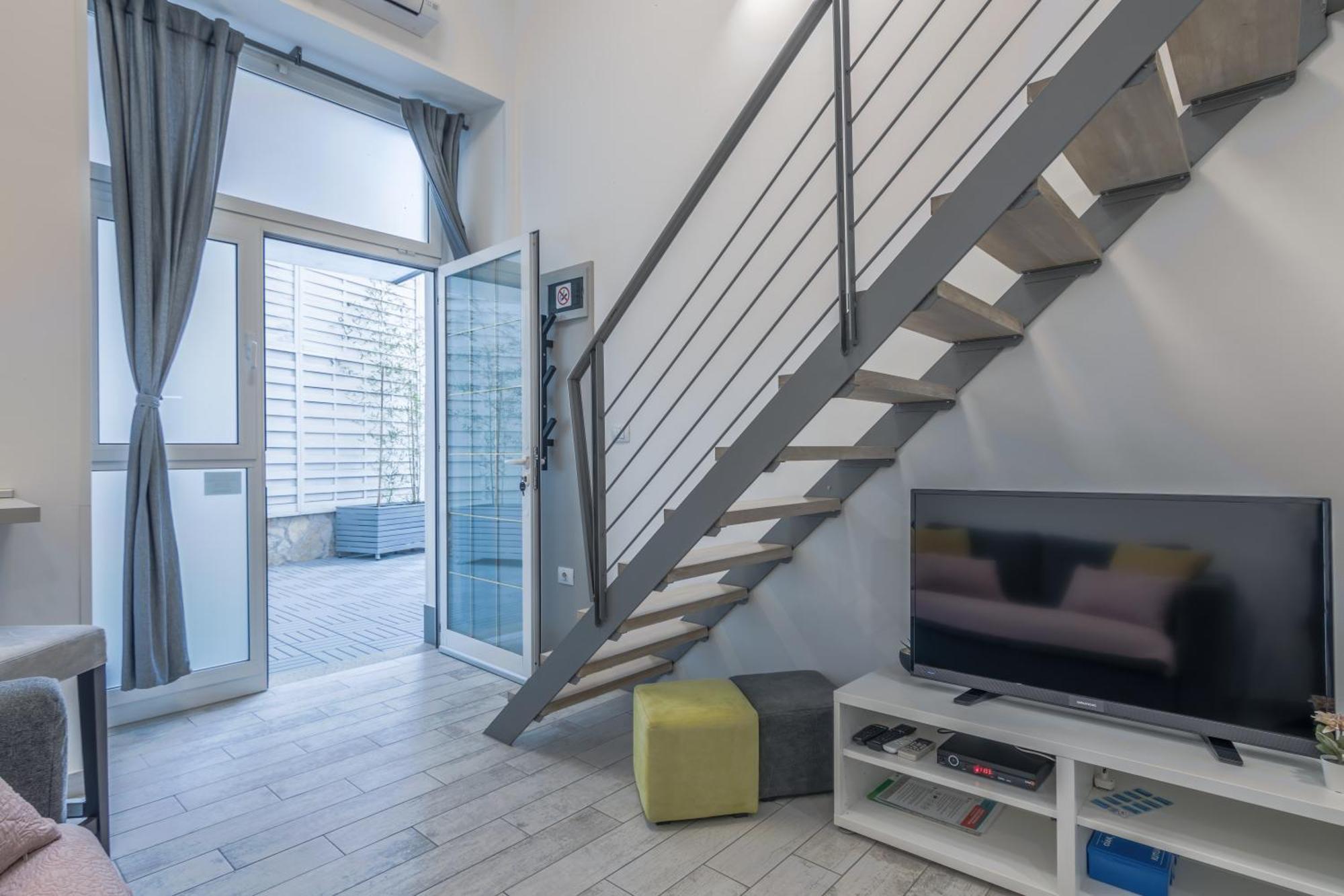 Urban Apartments พูลา ภายนอก รูปภาพ