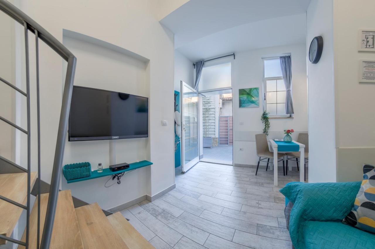 Urban Apartments พูลา ภายนอก รูปภาพ