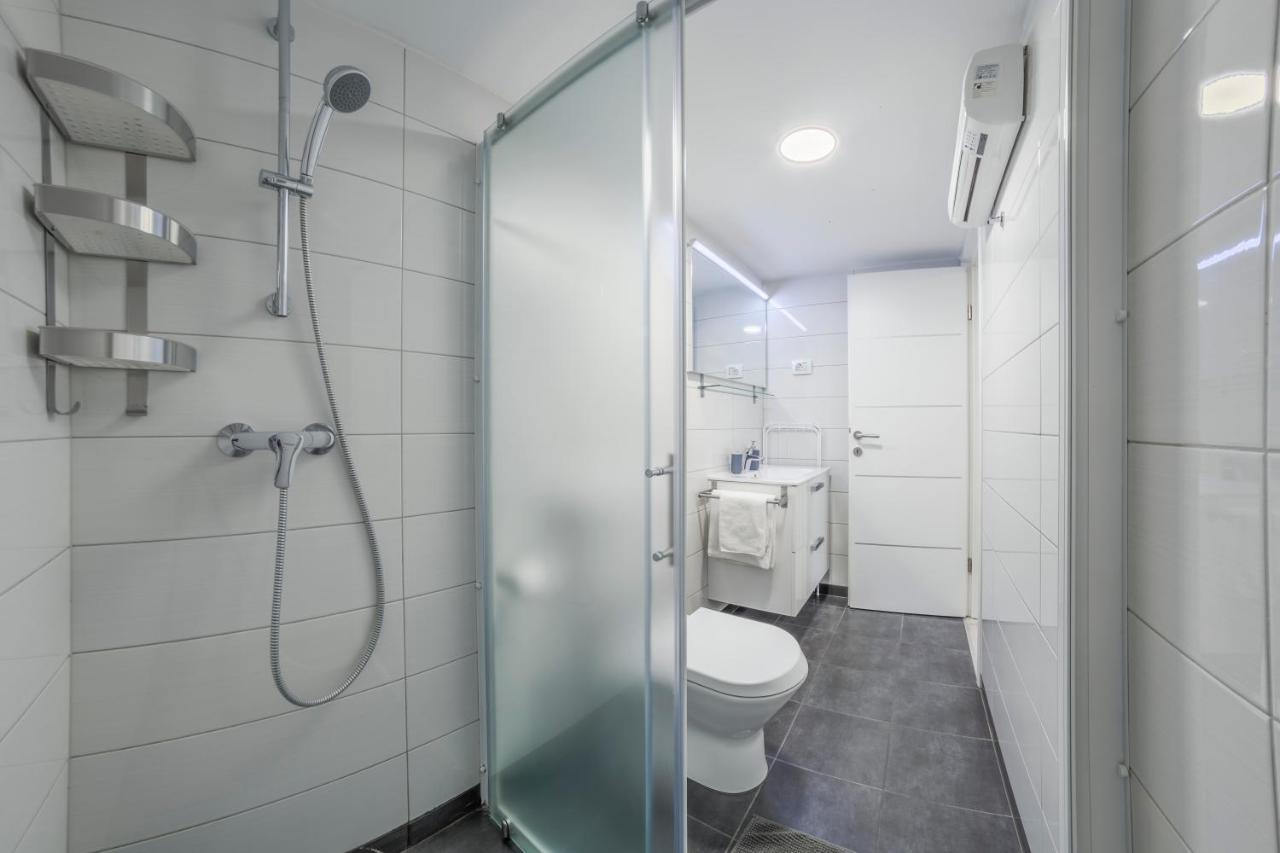 Urban Apartments พูลา ภายนอก รูปภาพ